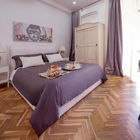 B&B Palazzo Satriano Наполи Екстериор снимка