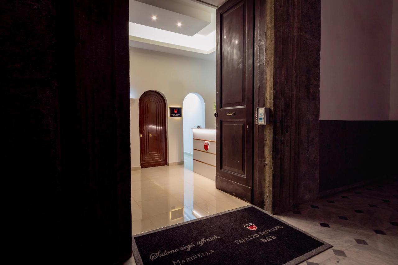 B&B Palazzo Satriano Наполи Екстериор снимка